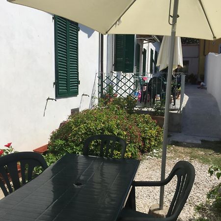 Appartamenti Gloria Marina Di Pisa Exteriör bild